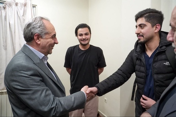 حضور استاندار آذربایجان شرقی در خوابگاه دانشجویان
