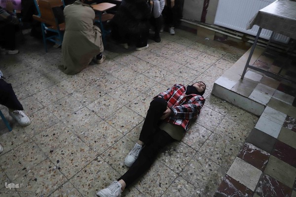 بیست و هفتمین مانور سراسری زلزله در هنرستان خدیجه کبری تبریز