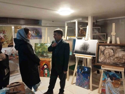 افتتاحیه نمایشگاه گروهی آثار هنرهای تجسمی "حلقه هنرمندان" در اهر