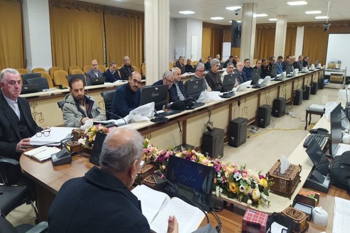 جلسه تفسیر قرآن ویژه مدیران اجرایی آذربایجان‌شرقی