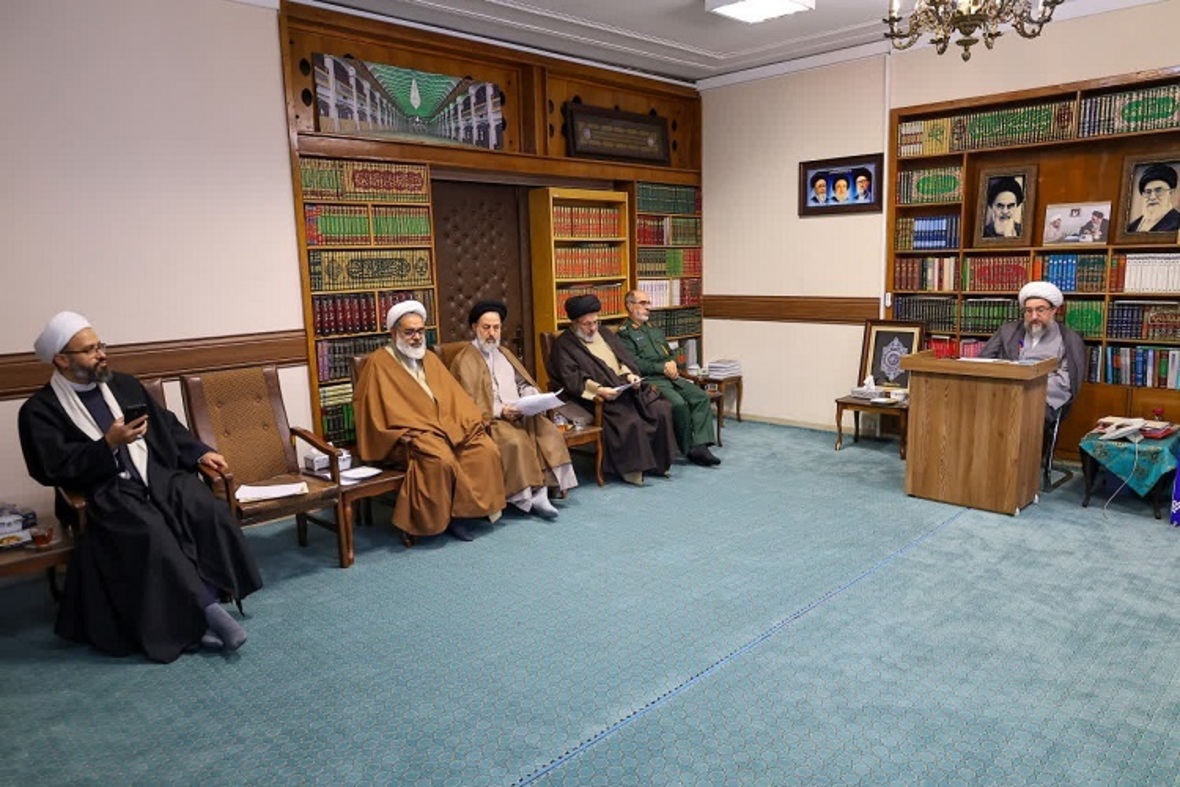 جلسه قرارگاه راهبری مساجد آذربایجان‌شرقی