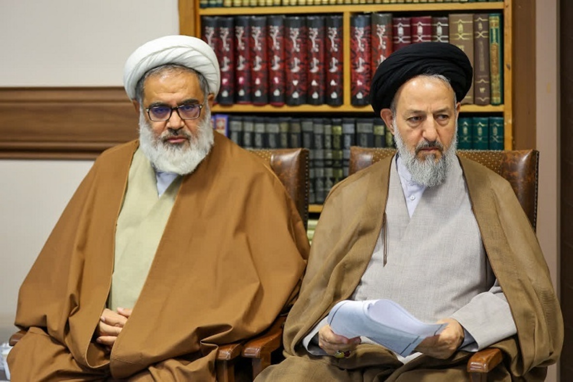 جلسه قرارگاه راهبری مساجد آذربایجان‌شرقی