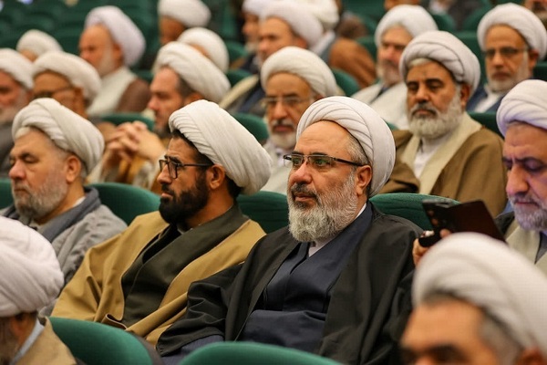 همایش پیشکسوتان و بازنشستگان روحانی نیروهای مسلح