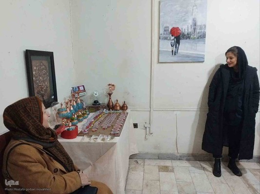 نمایشگاه صنایع دستی و هنرهای تجسمی یلدای هنر در شهرستان اهر