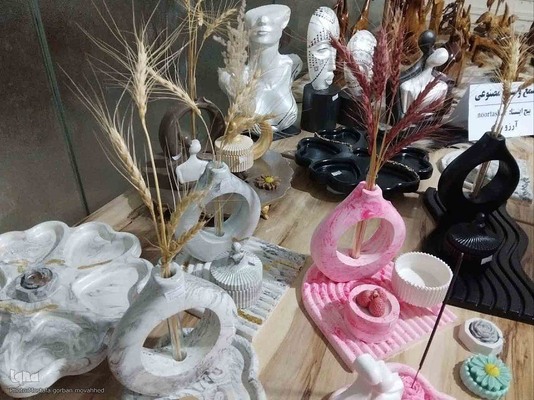 نمایشگاه صنایع دستی و هنرهای تجسمی یلدای هنر در شهرستان اهر