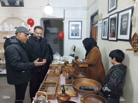 نمایشگاه صنایع دستی و هنرهای تجسمی یلدای هنر در شهرستان اهر