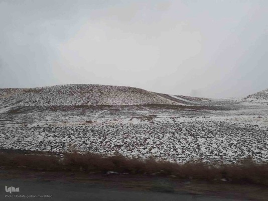 بارش برف در محورهای مواصلاتی شهرستان اهر