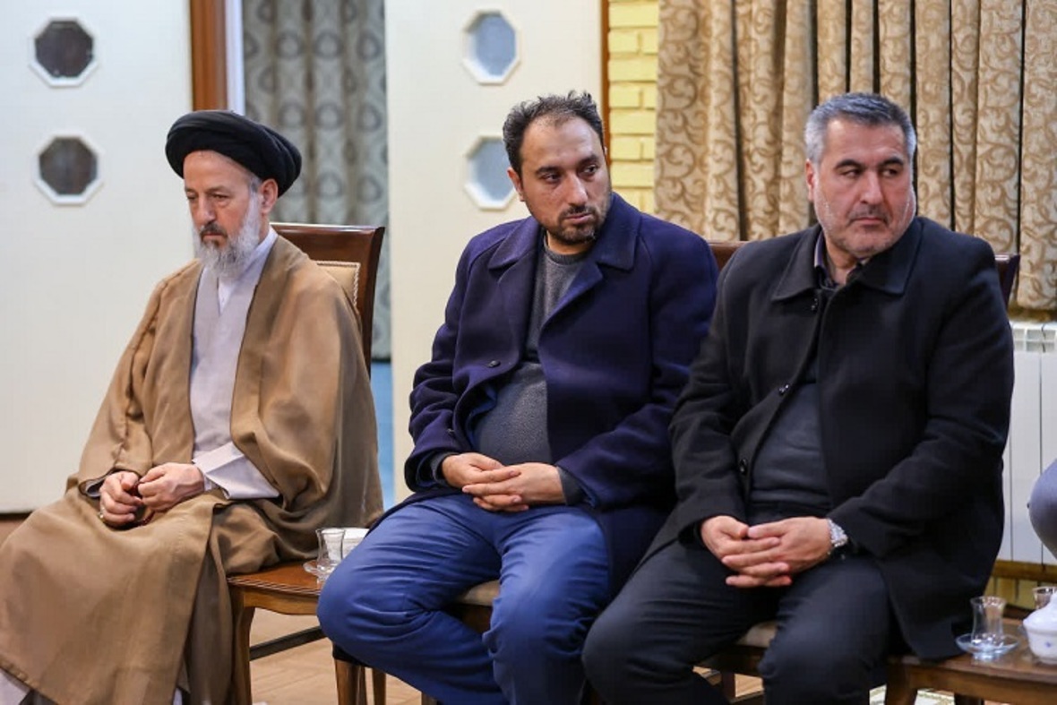 جلسه سیاست گذاری بزرگداشت ایام الله دهه فجر