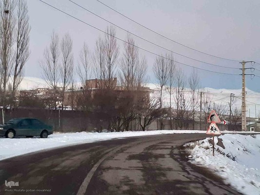 وضعیت راه های روستایی شهرستان اهر در روزهای سرد سال