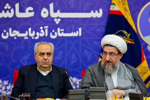 مراسم تجلیل از جمعی از پدران شهدای دفاع مقدس مدافع حرم