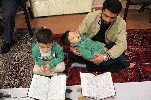 واژه مقدس پدر یعنی کوه آرامش، ستون استوار و سنگ صبور خانواده