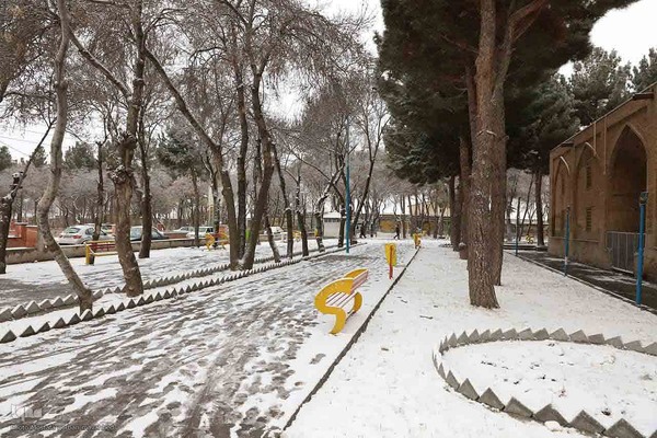 بارش برف در اهر