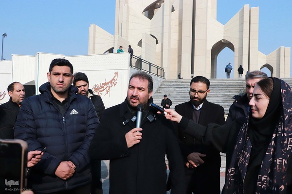 بازدید اصحاب رسانه از پروژه‌های عمرانی منطقه ۱۰ تبریز