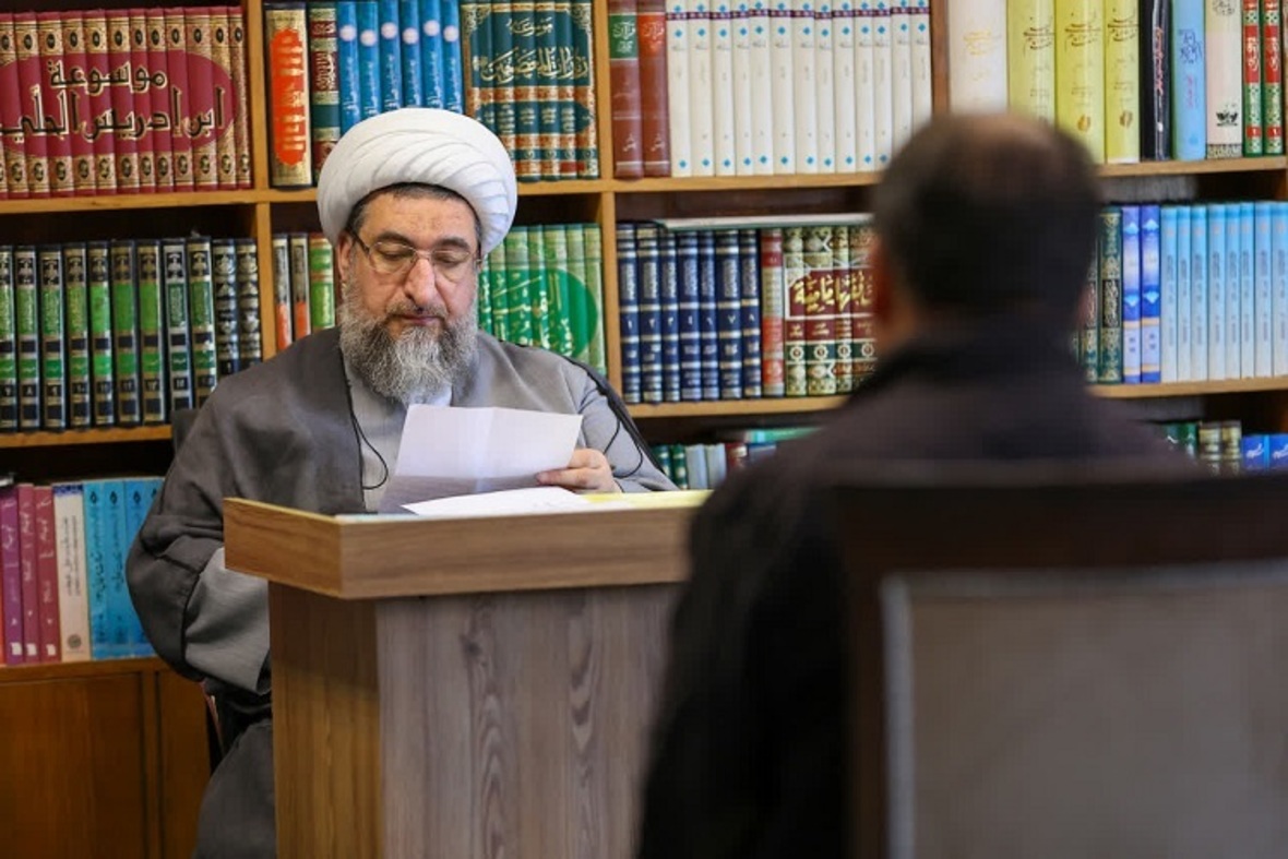 دیدار اقشار مختلف مردم با امام جمعه تبریز