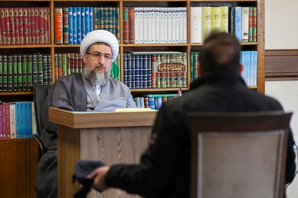 دیدار اقشار مختلف مردم با امام جمعه تبریز