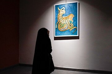 Galeria de Fotos: Exposição de Caligrafia e Pintura é Inaugurada em Mashhad