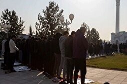 Özbekistan’daki camilerde istiska namazı kılındı