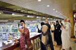 Medine Kur’an Basım Kompleksi'ni ziyaret eden umreciler