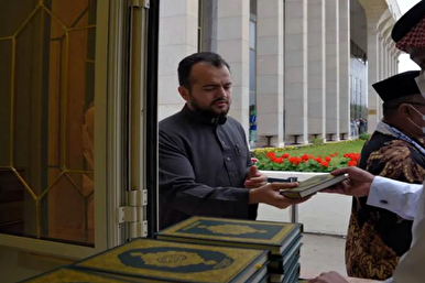 Suudi Arabistan dört kıtada 190 bin  Kur’an-ı Kerim dağıttı