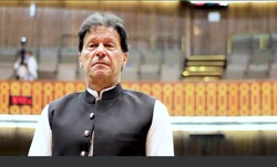 پاکستان کی پارلیمان میں آزاد روح کا خطاب